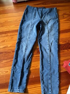Time and Tru Blue Women's Jeggings with Front Seam Detail